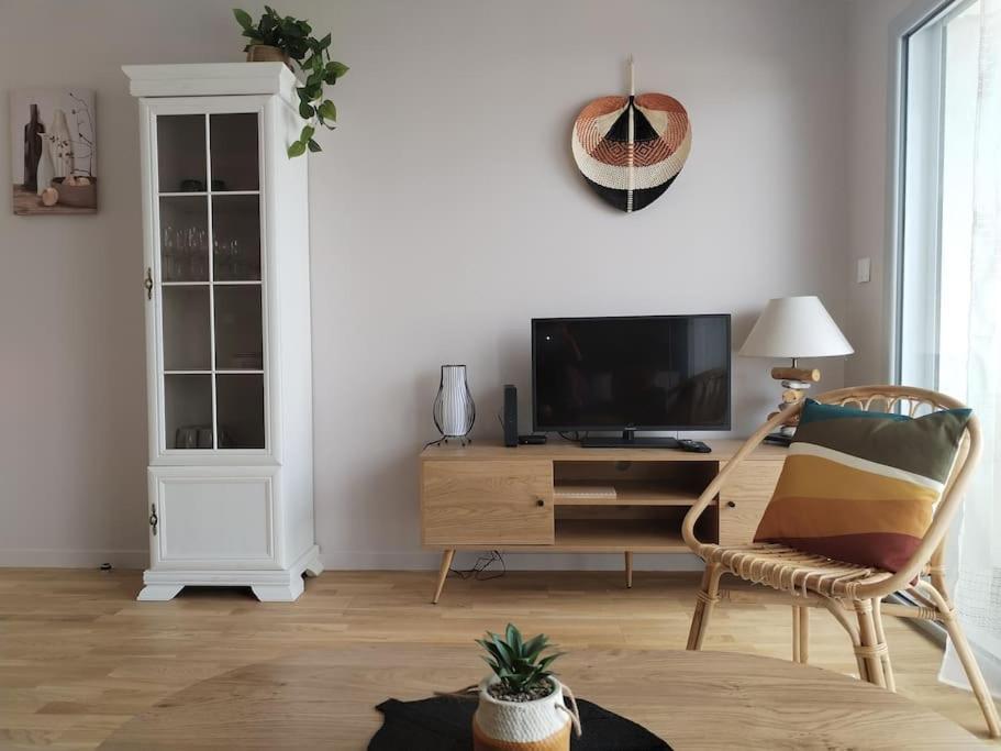 Appartement Neuf Classe, Balcon Et Petite Vue Mer プレヌフ・ヴァル・アンドレ エクステリア 写真